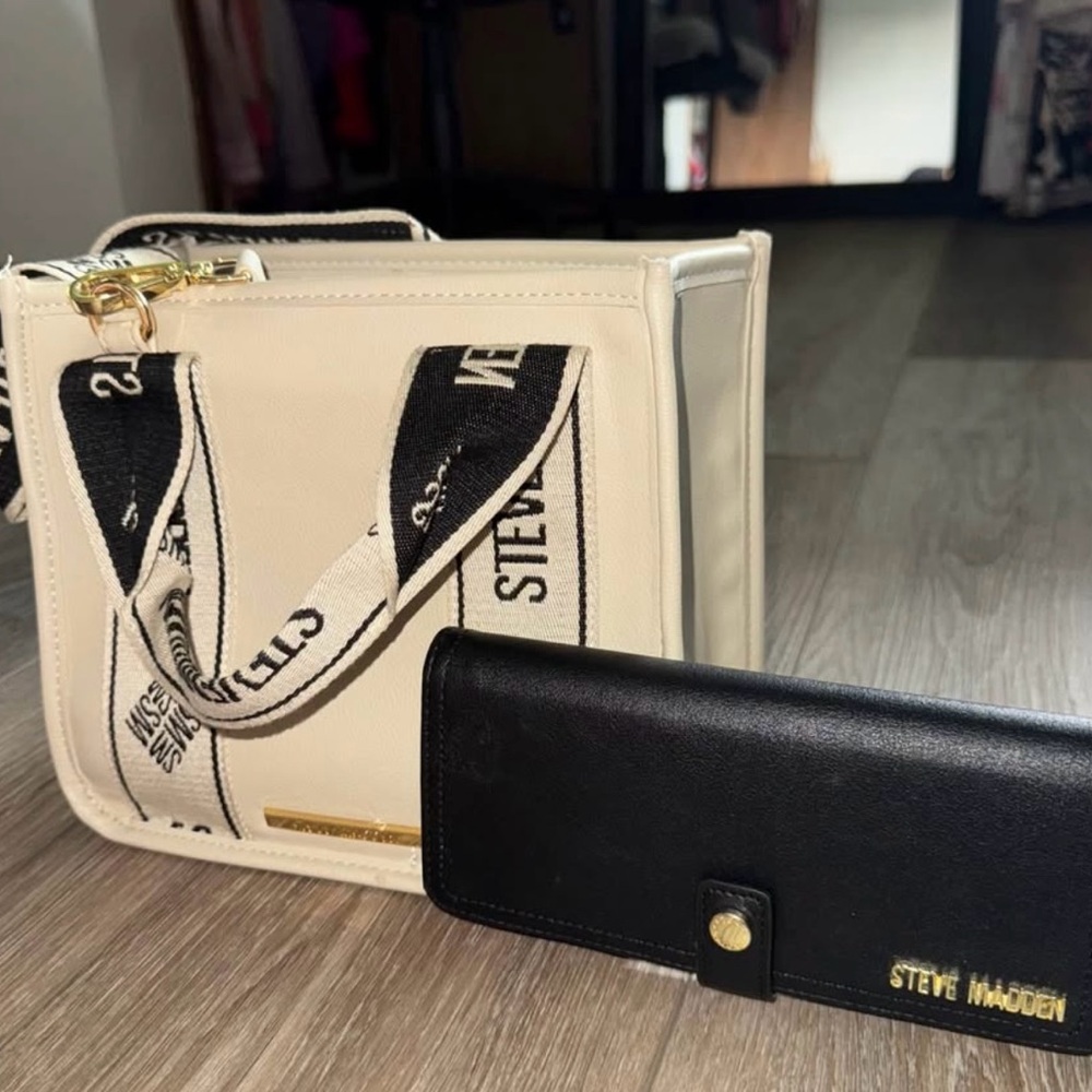 Steve Madden Cream and Black Tote Bag Set